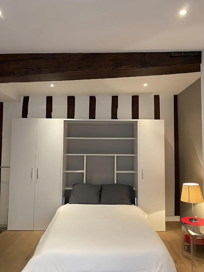 Modern Apartment In The Heart Of St-Germain Paris Ngoại thất bức ảnh