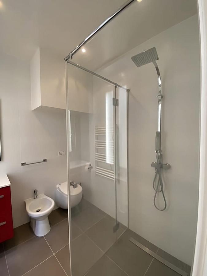 Modern Apartment In The Heart Of St-Germain Paris Ngoại thất bức ảnh